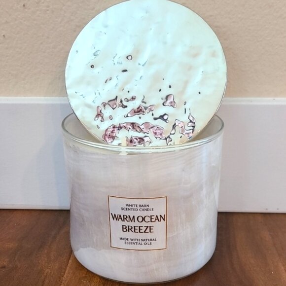 WARM OCEAN BREEZE 3 Wick Candle Bath & Body Works - Picture 1 of 6